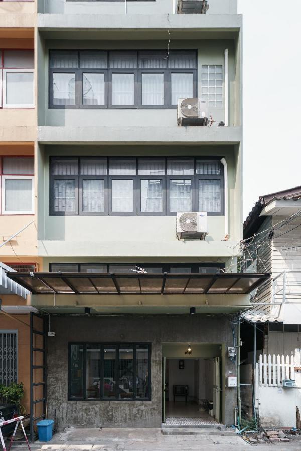 99 Hostel Khaosan Бангкок Екстер'єр фото