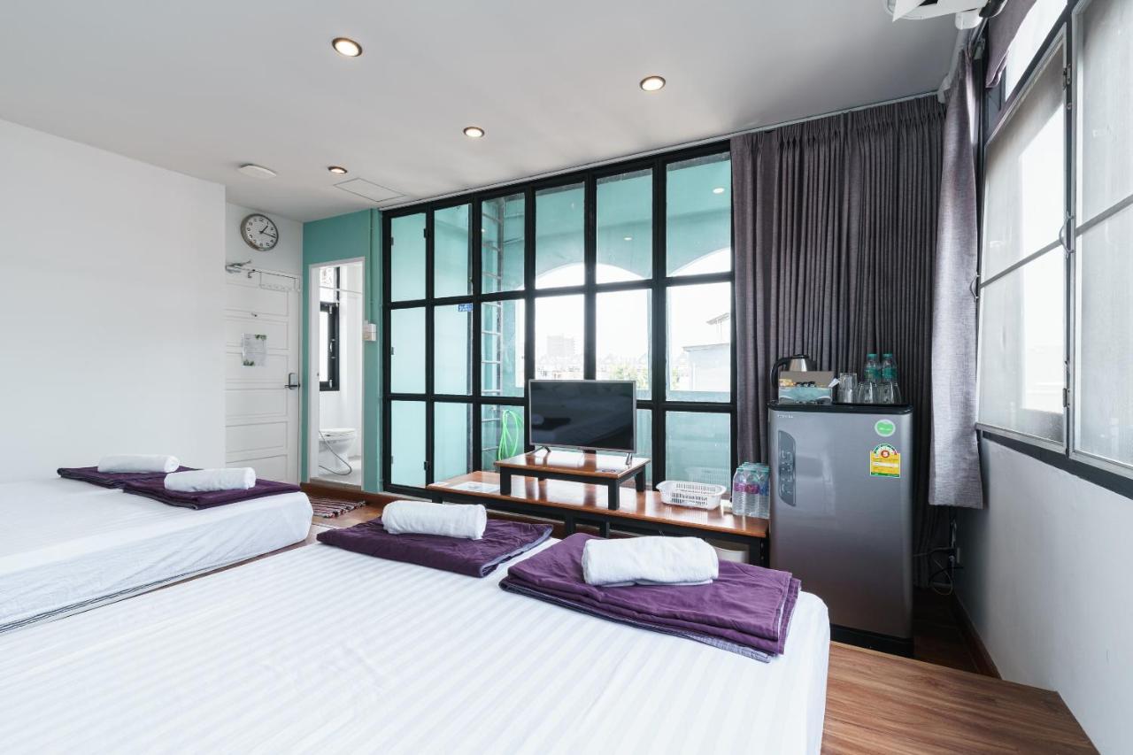99 Hostel Khaosan Бангкок Екстер'єр фото